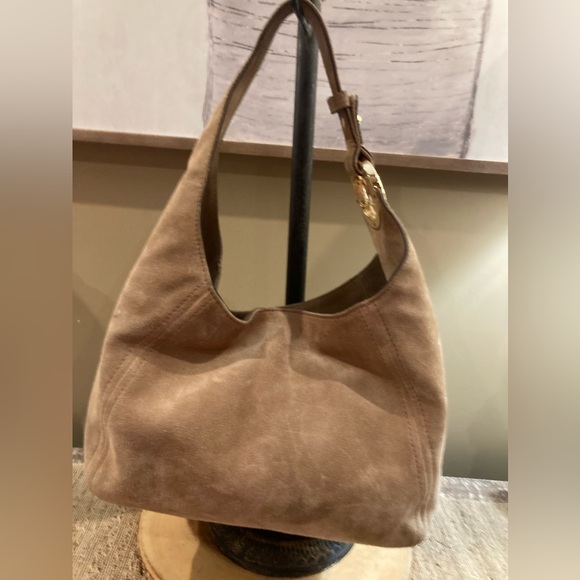 Michael Kors Fulton Suede Tan Leather Slouchy Bold Gold Logo Hobo Shoulder Bag - Picture 2 of 12